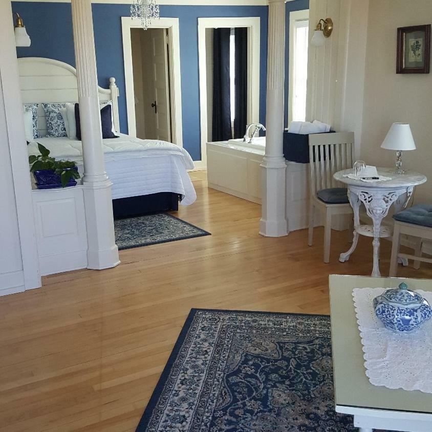 The Wanderlust Hotel Sturgeon Bay Extérieur photo