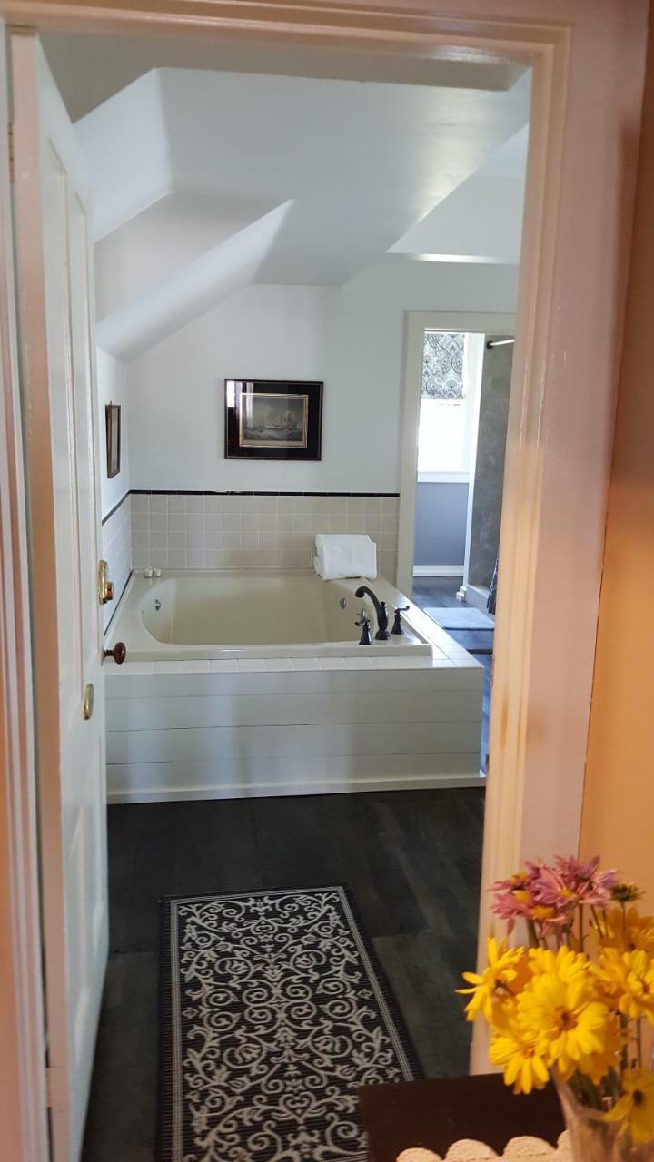 The Wanderlust Hotel Sturgeon Bay Extérieur photo